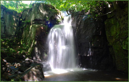 Lumsdale Falls