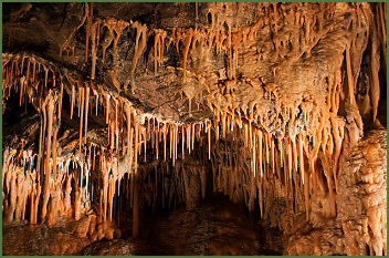 Treak Cliff Cavern